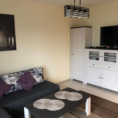 Ferienwohnung Apartament Dywizjonu Warschau Exterior foto